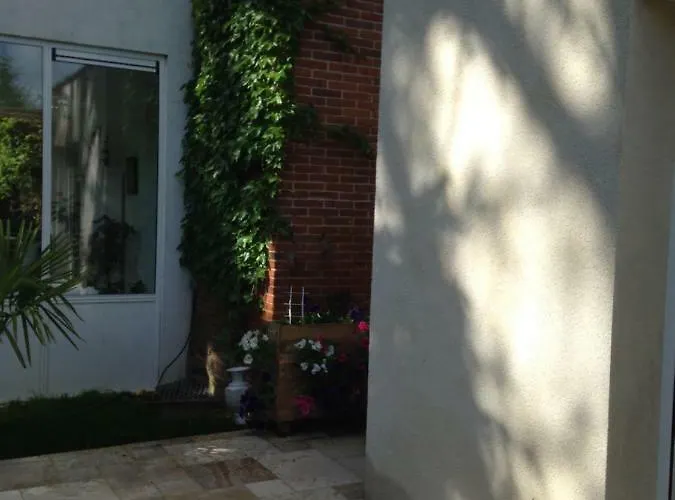 La Colbert Гостевой дом 3*